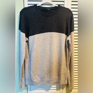 Icebreaker Grey Shearer Wool Crew Neck Color Block Sweater Men’s Size: Large